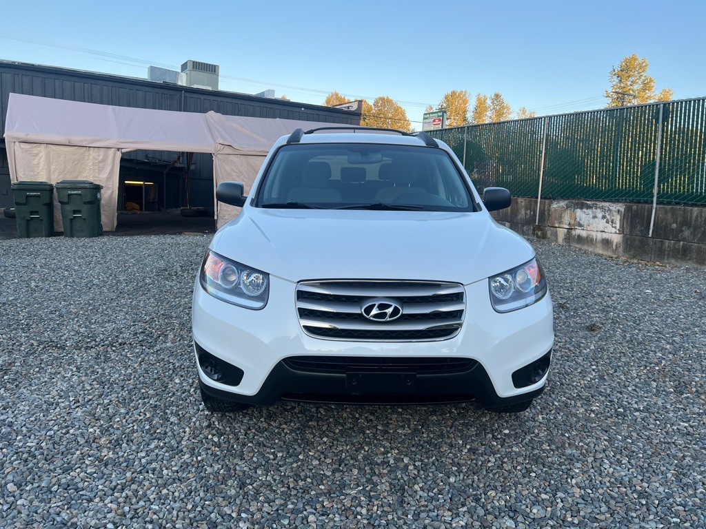 2012 Hyundai Santa Fe Image 3