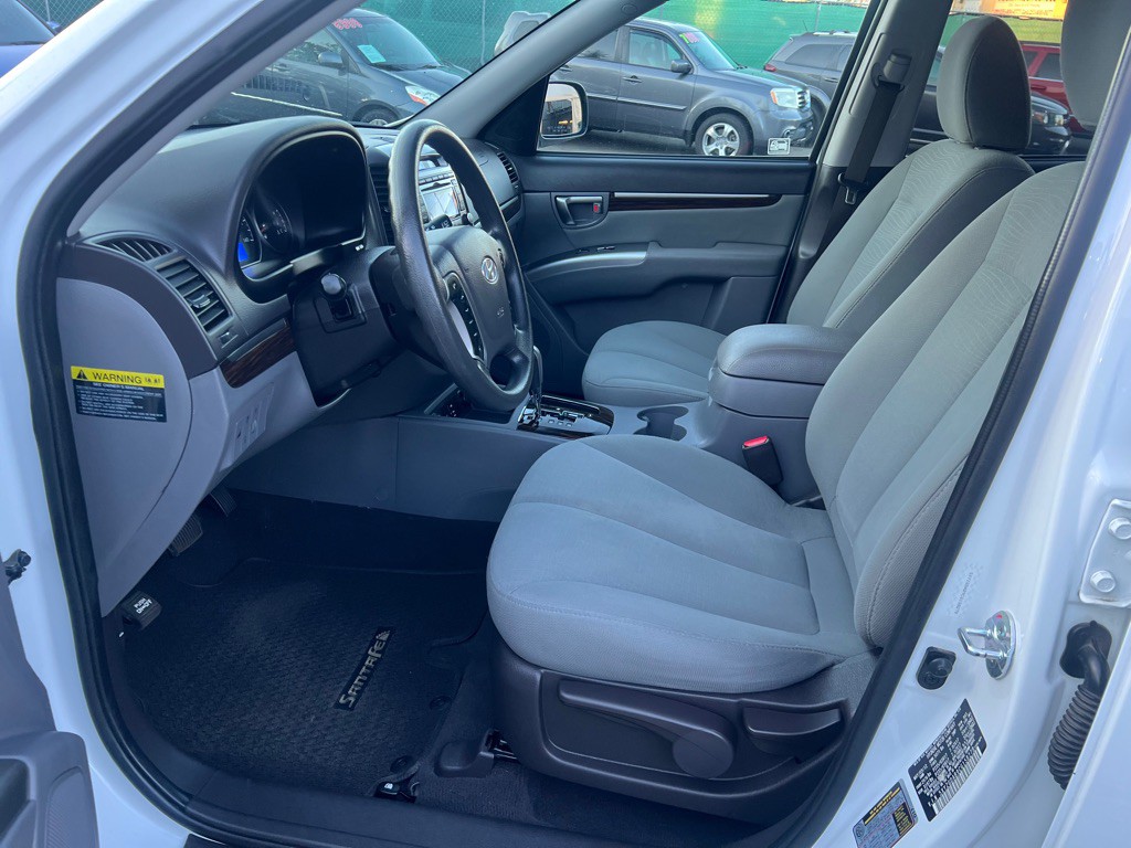 2012 Hyundai Santa Fe Image 7