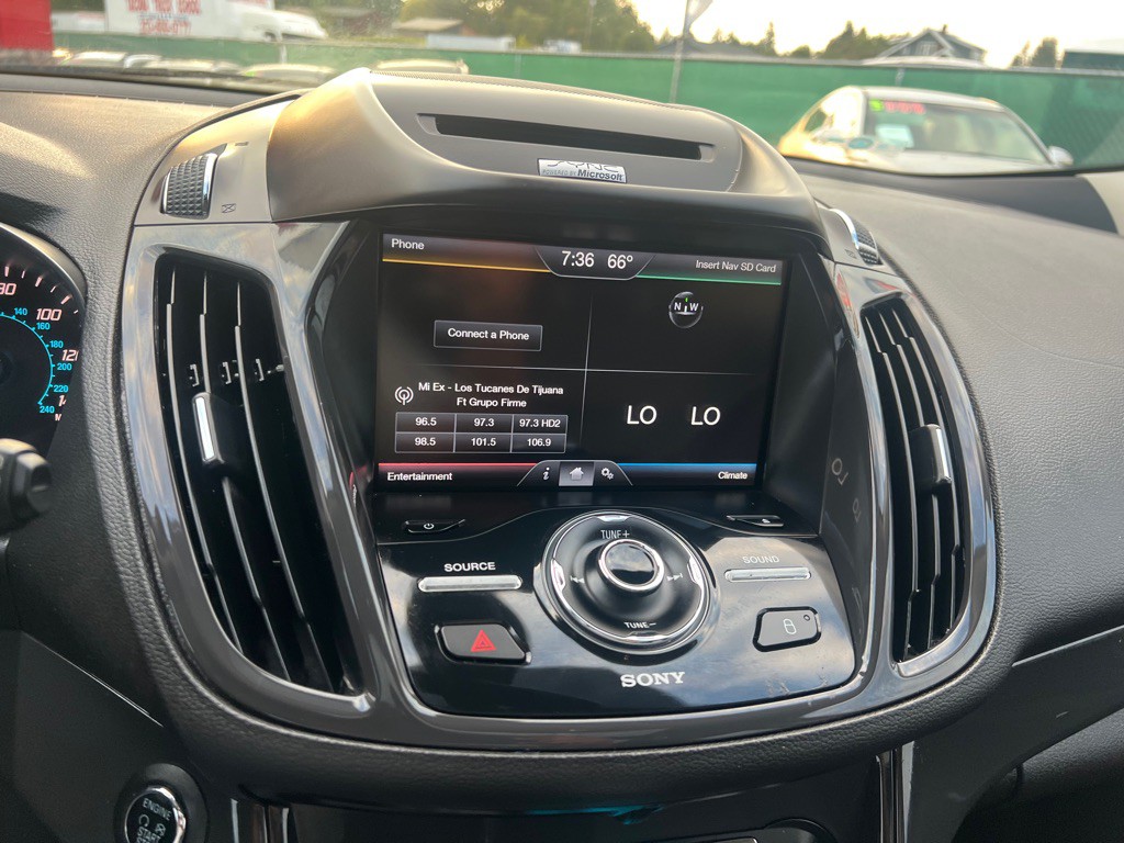 2015 Ford Escape Image 9