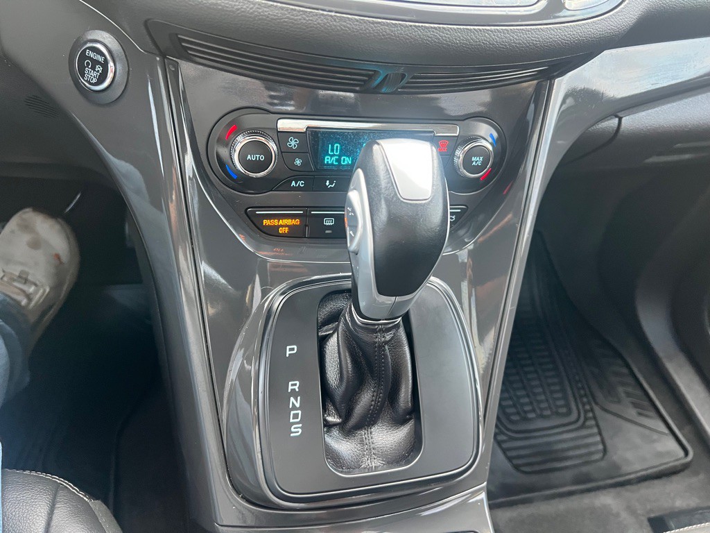 2015 Ford Escape Image 11