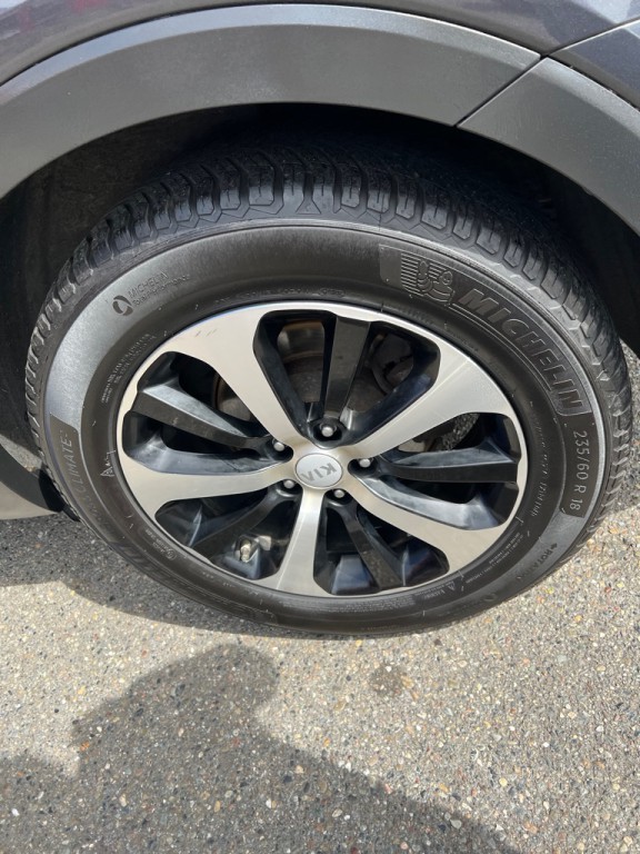2017 Kia Sorento Image 5