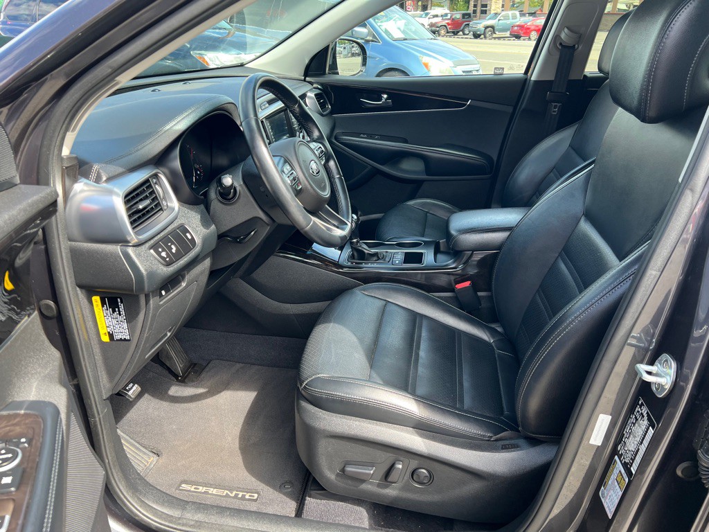 2017 Kia Sorento Image 7
