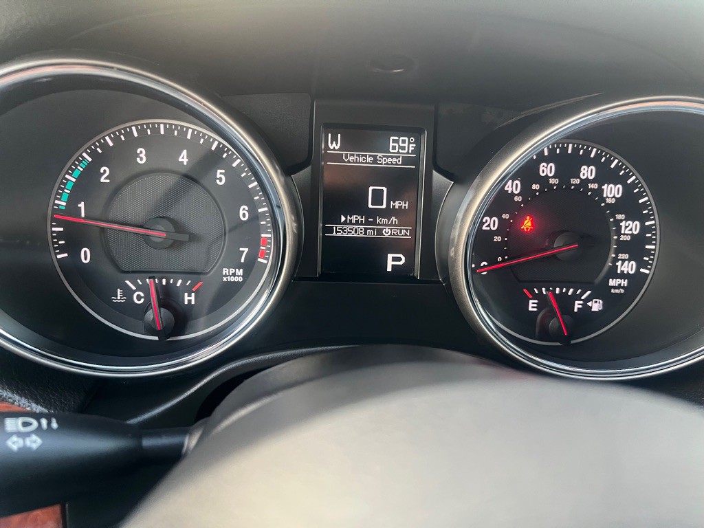 2012 Jeep Grand Cherokee Image 12