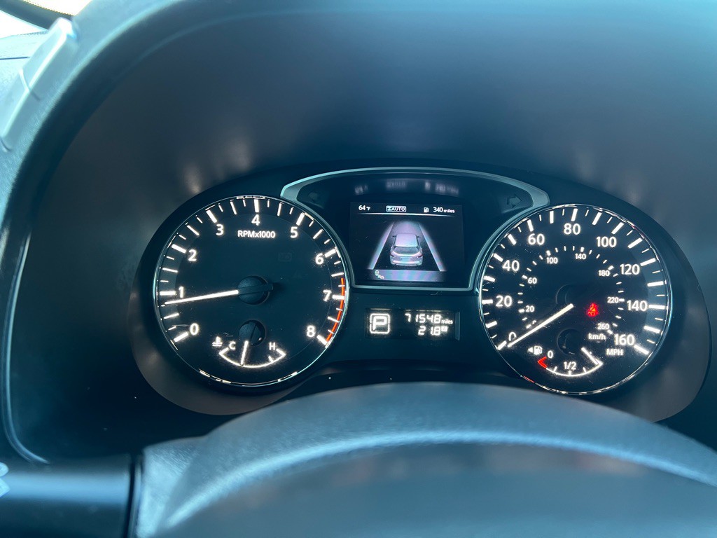 2015 Nissan Pathfinder Image 12
