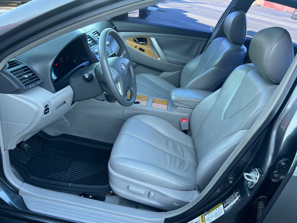 2007 Toyota Camry Image 8