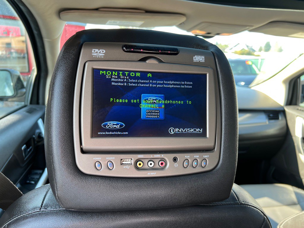 2011 Ford Edge Image 20