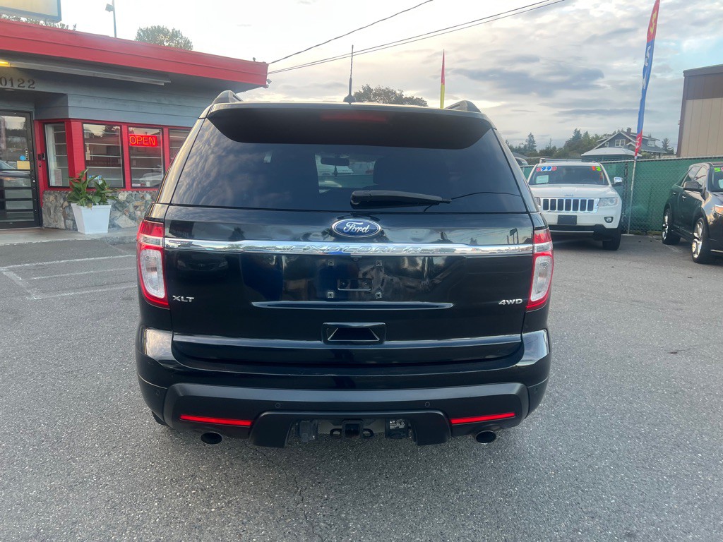 2012 Ford Explorer Image 4