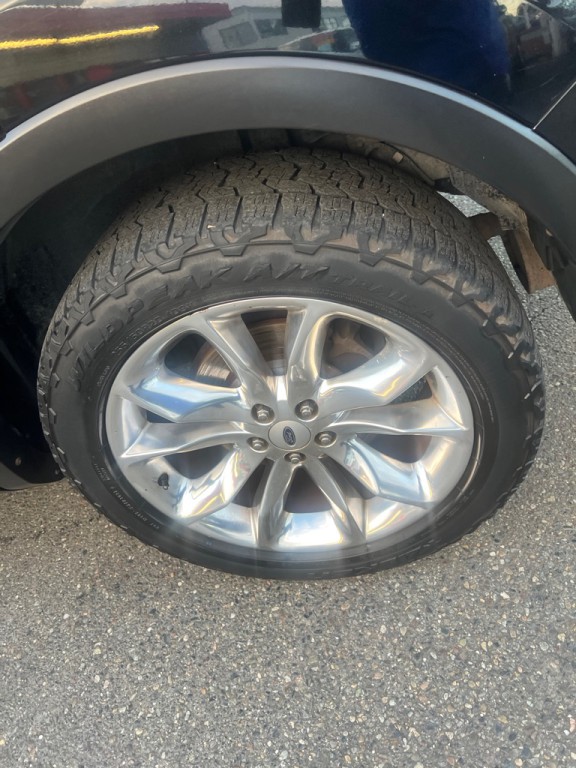 2012 Ford Explorer Image 5