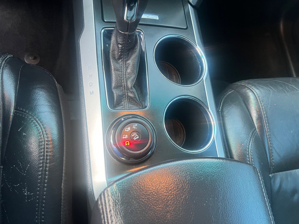 2012 Ford Explorer Image 10