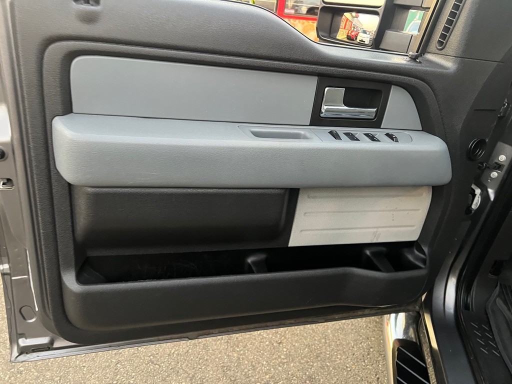 2013 Ford F-150 Image 18