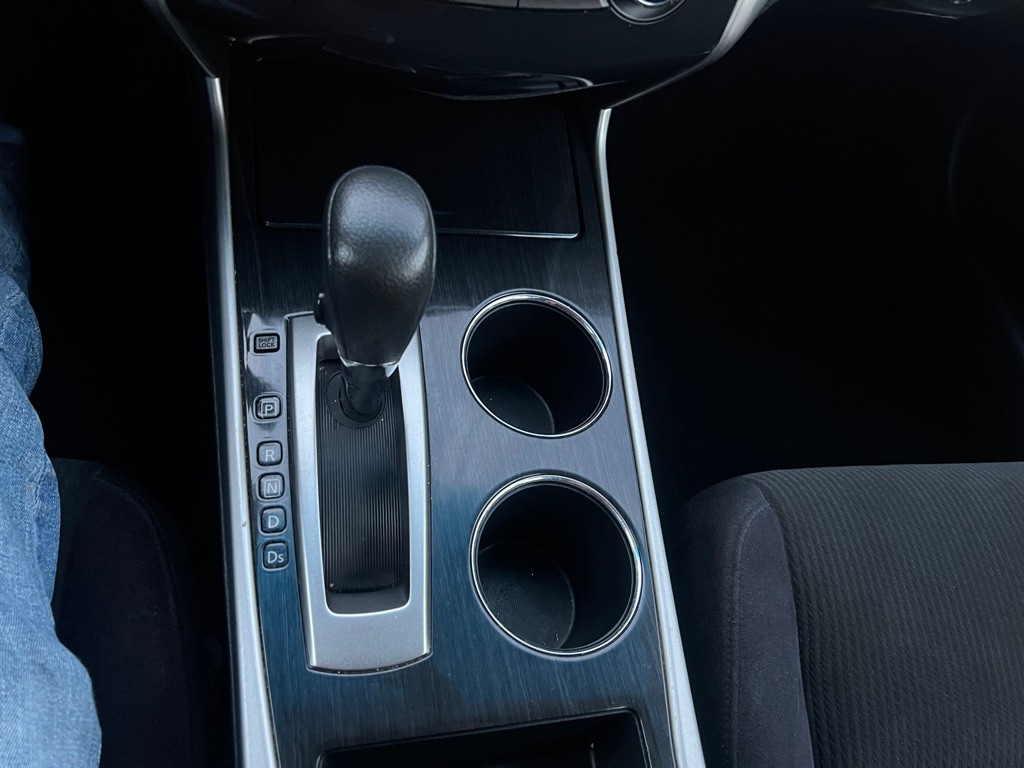 2013 Nissan Altima Image 9