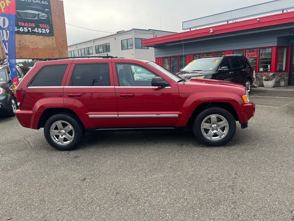 2006 Jeep Grand Cherokee Image 2