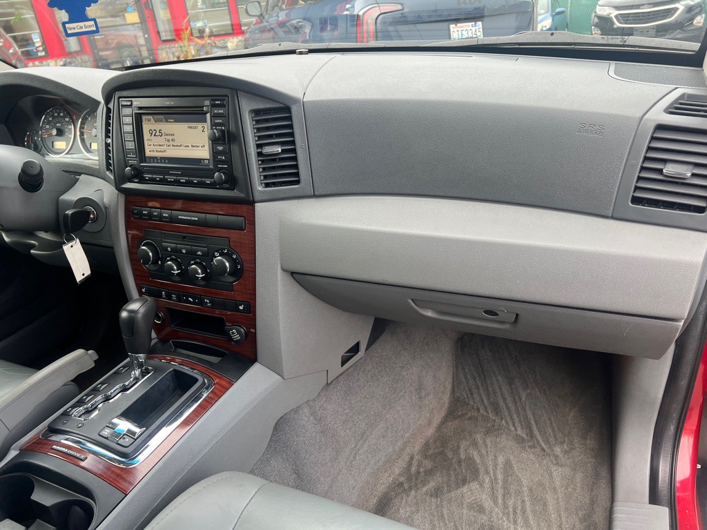 2006 Jeep Grand Cherokee Image 18