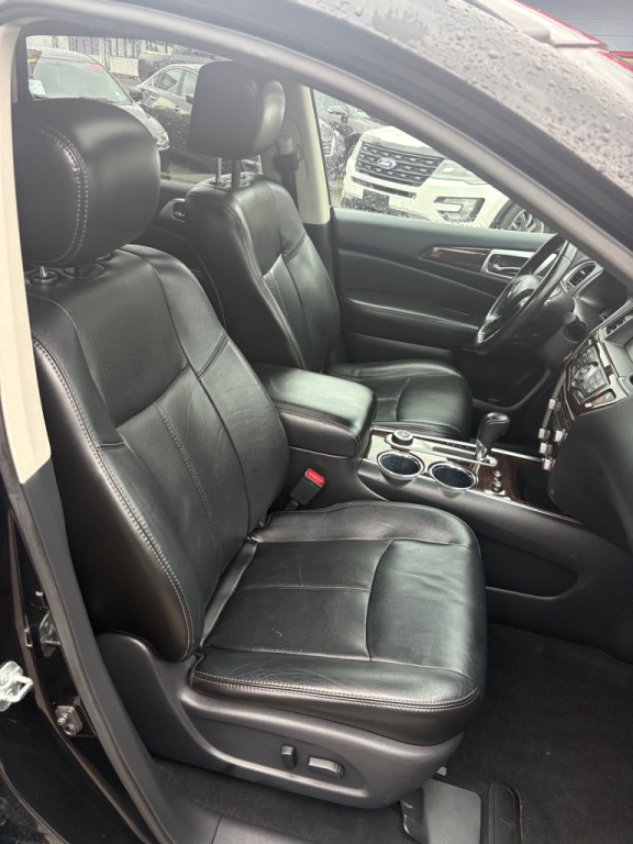 2014 Nissan Pathfinder Image 20