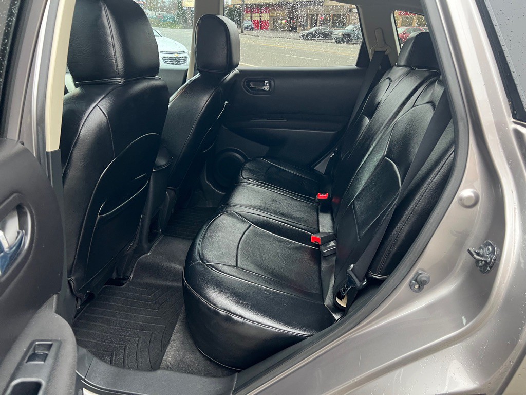 2010 Nissan Rogue Image 12