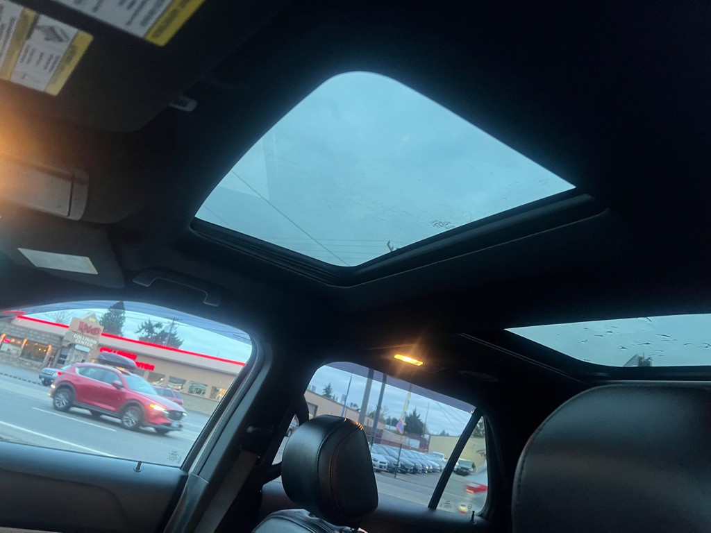 2016 Ford Explorer Image 15