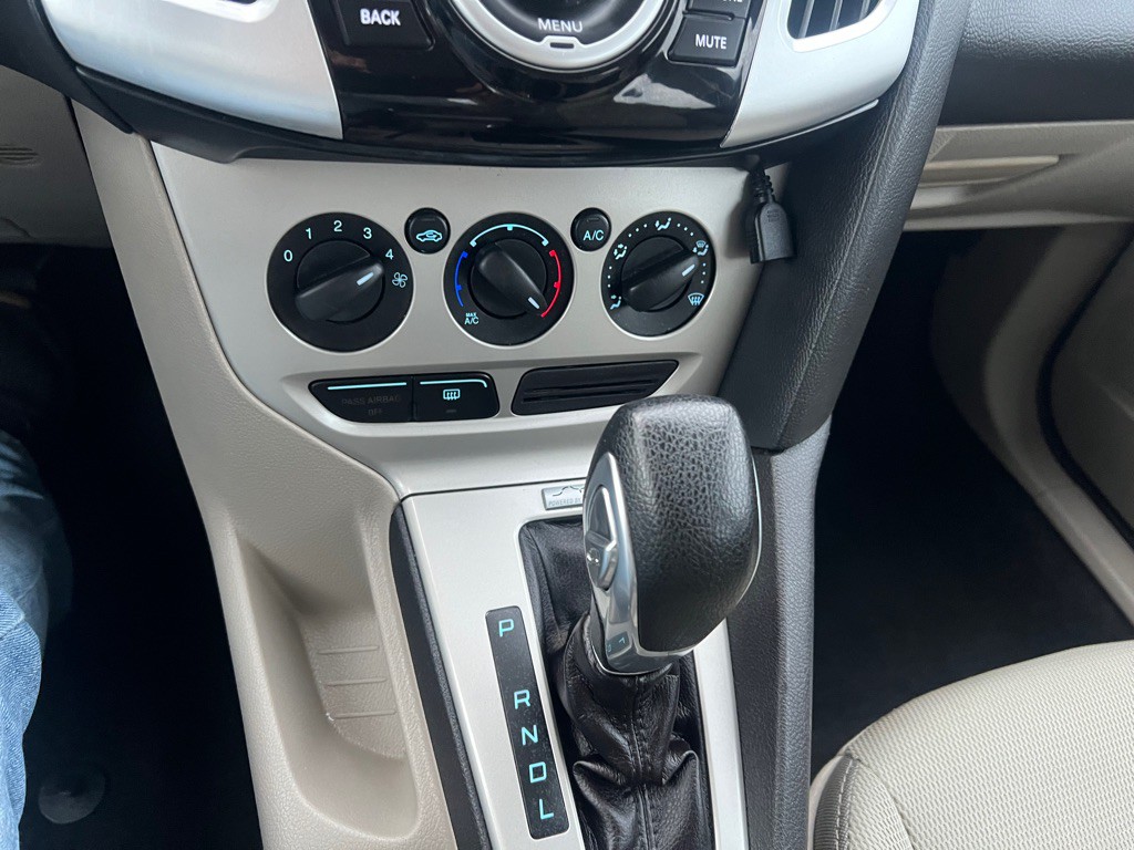 2014 Ford Focus Image 11