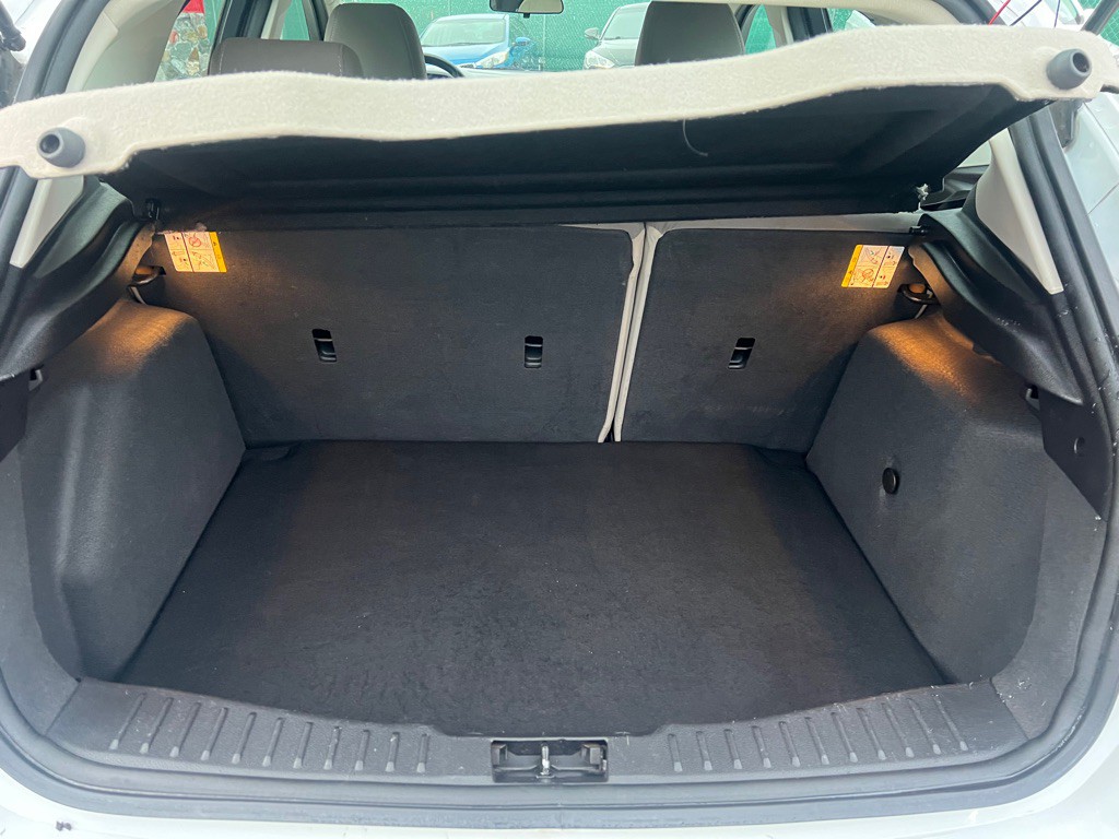 2014 Ford Focus Image 20