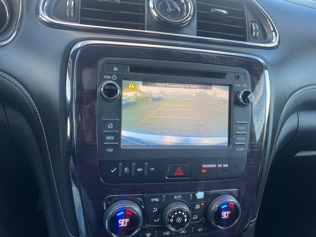 2016 Buick Enclave Image 10