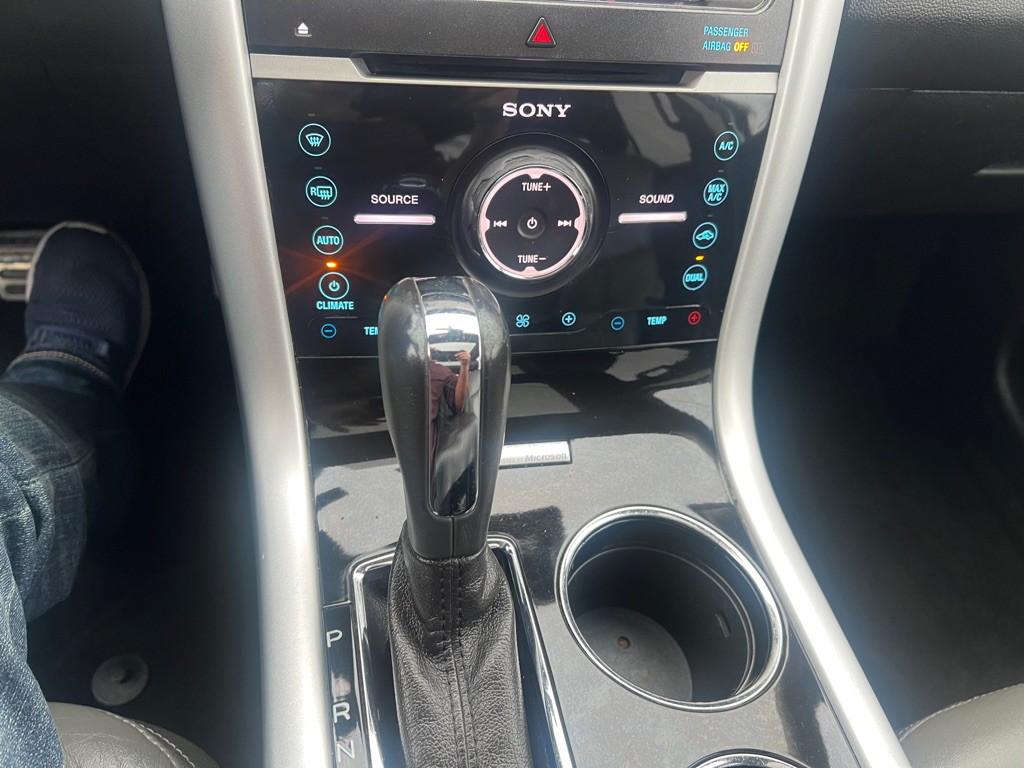 2014 Ford Edge Image 11