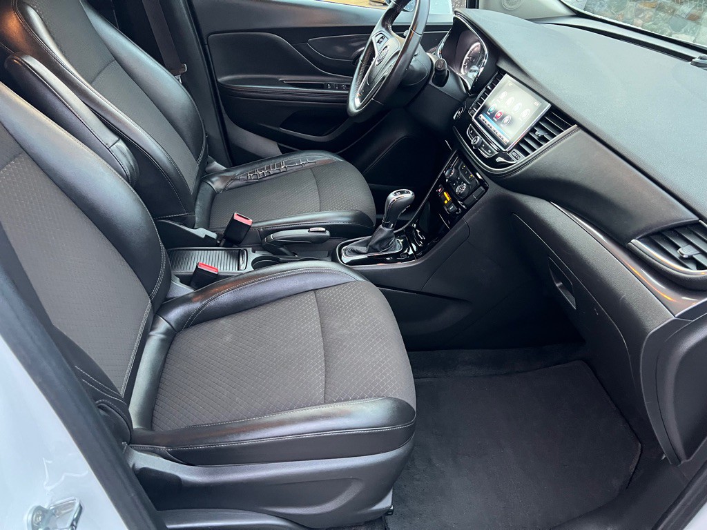 2018 Buick Enclave Image 17