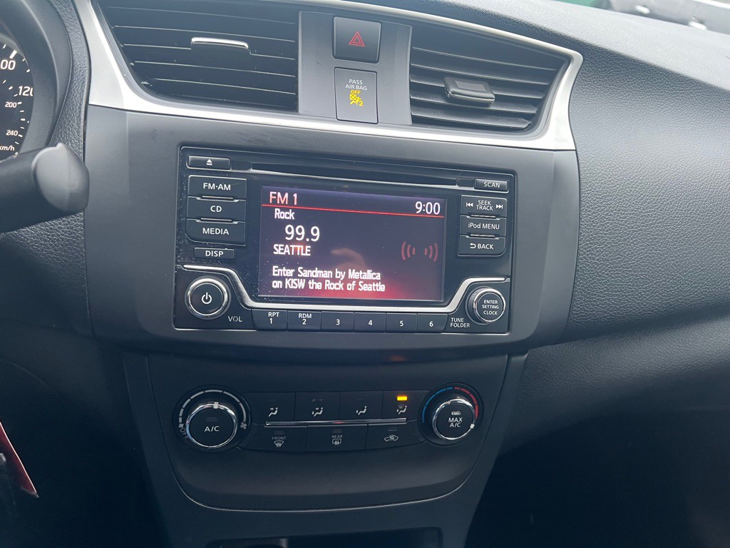 2018 Nissan Sentra Image 8