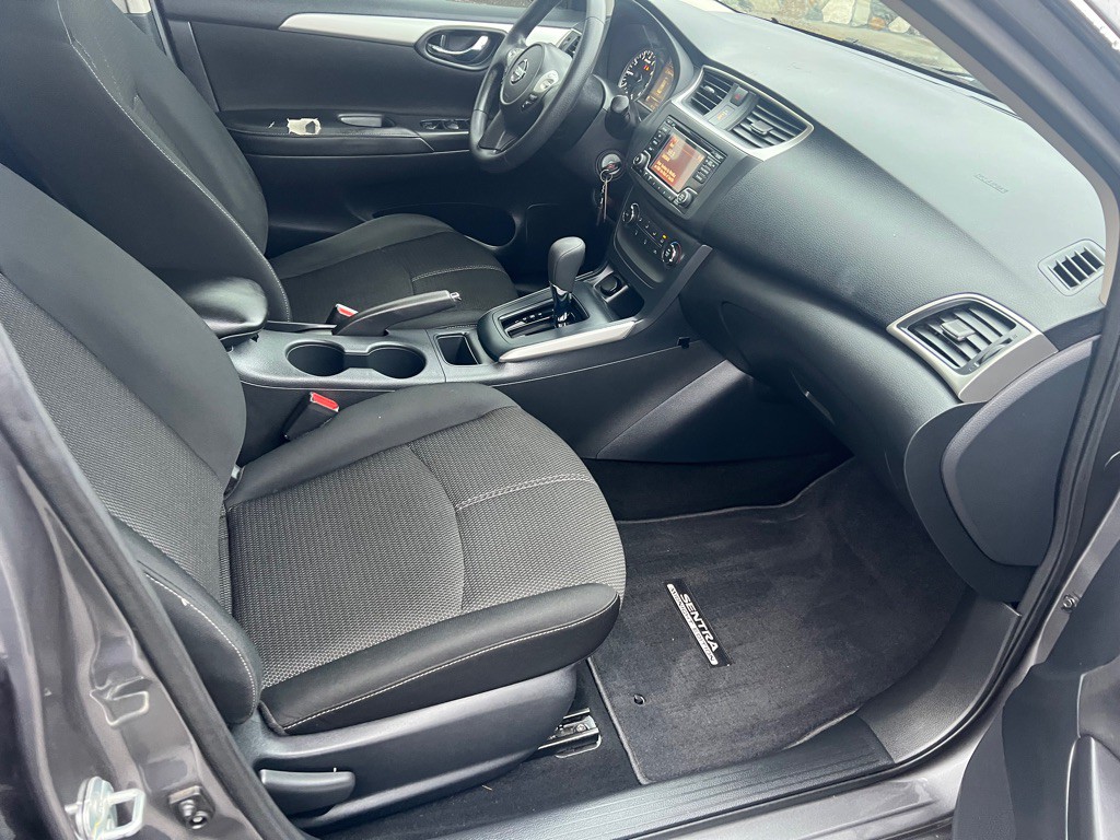 2018 Nissan Sentra Image 16