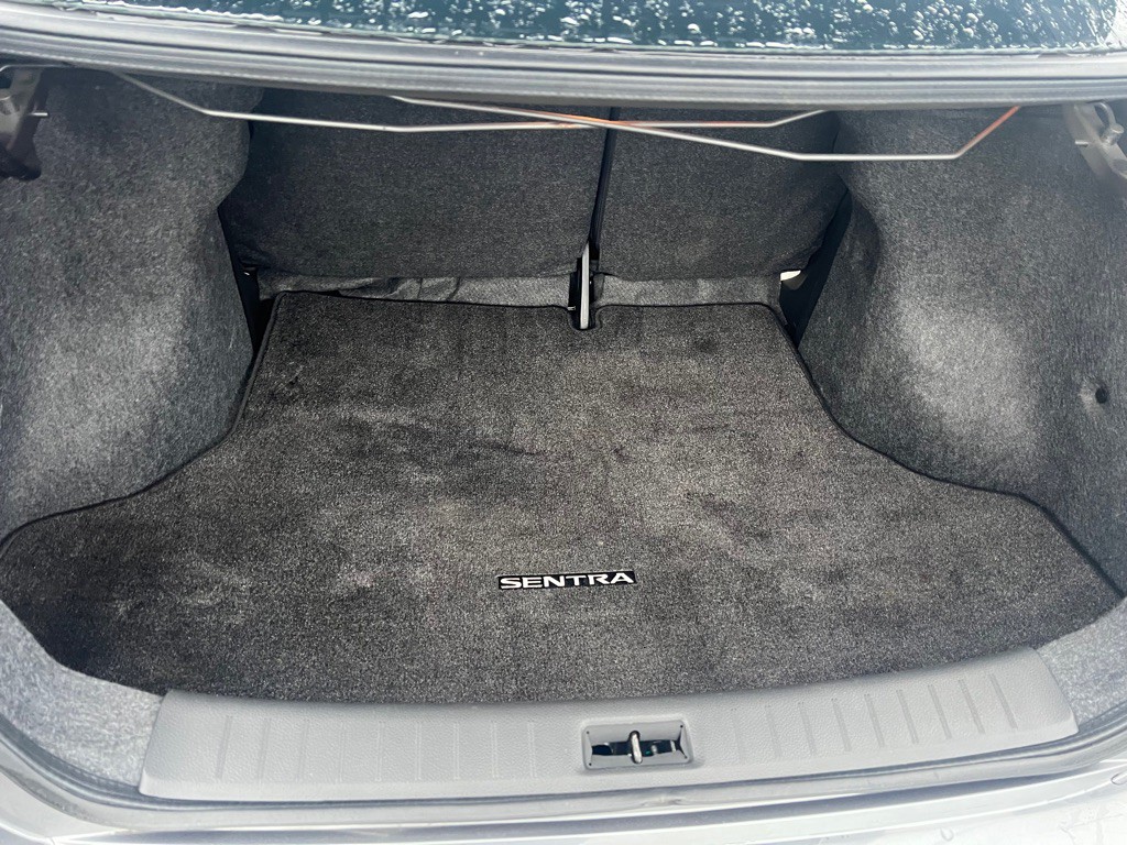 2018 Nissan Sentra Image 18