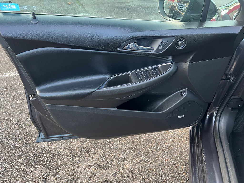 2016 Chevrolet Cruze Image 16