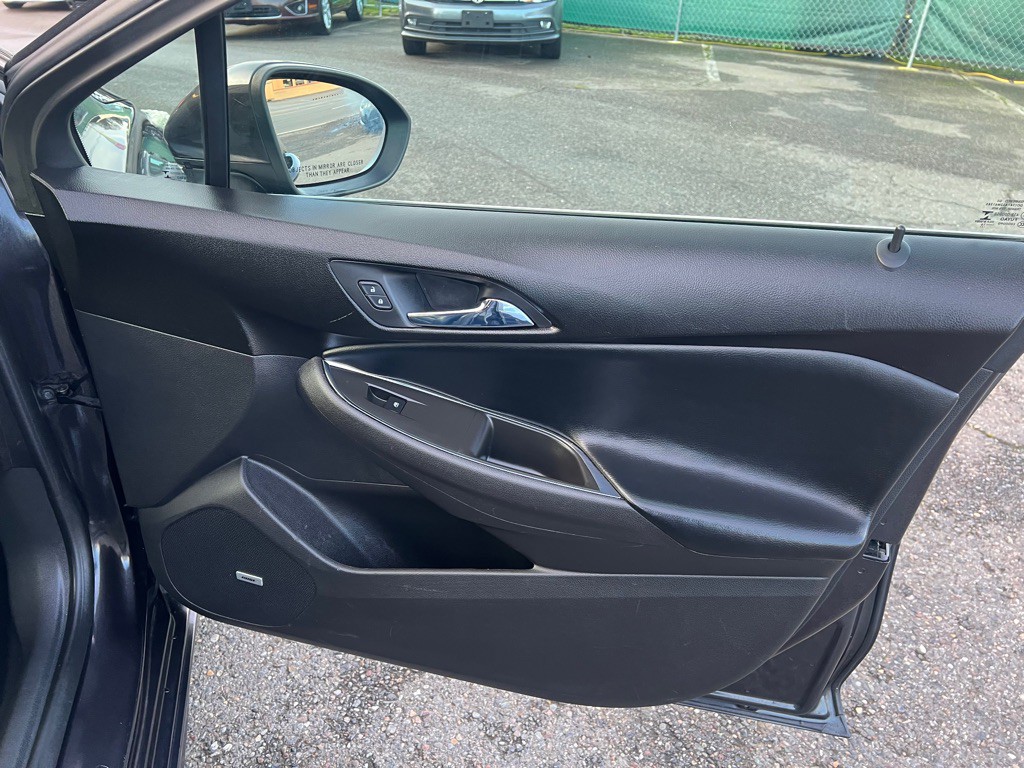 2016 Chevrolet Cruze Image 21