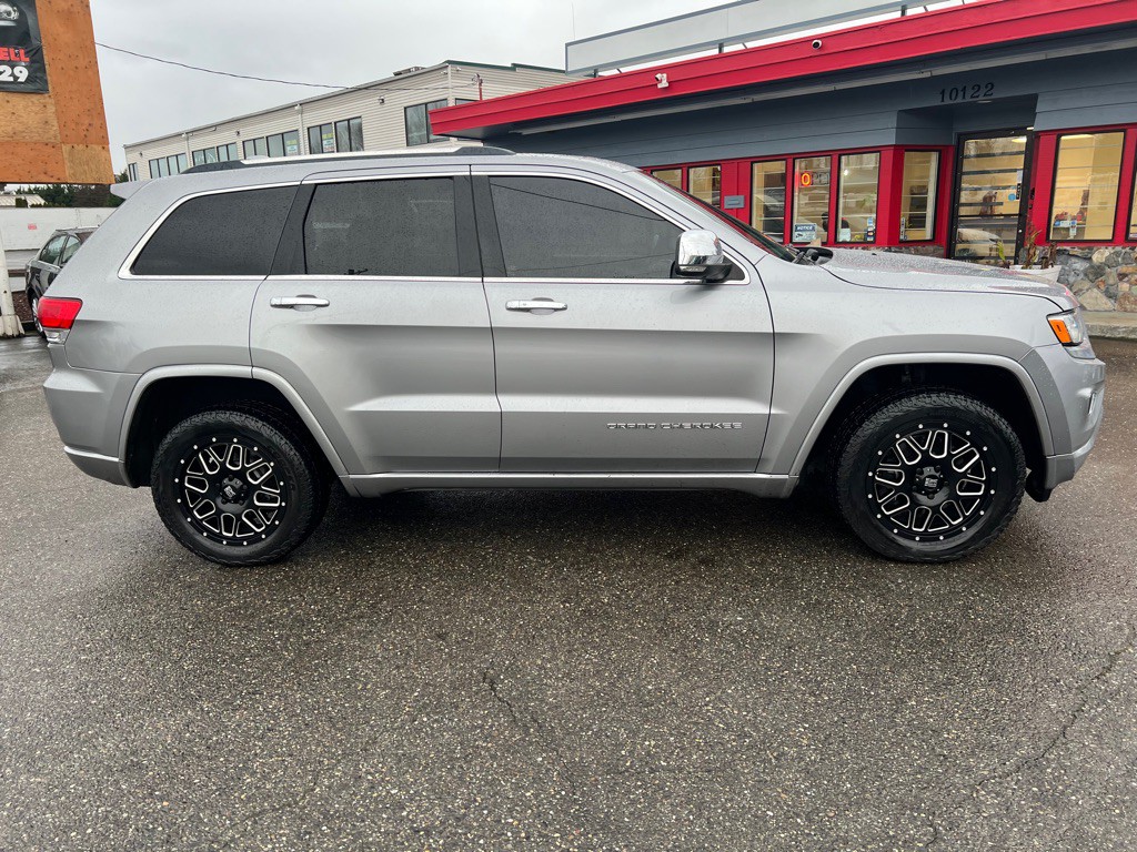 2015 Jeep Grand Cherokee Image 2