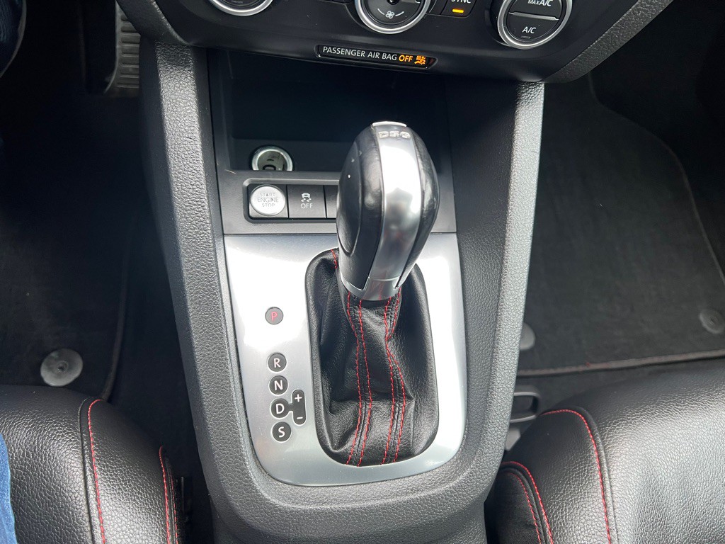 2013 Volkswagen Jetta Image 11