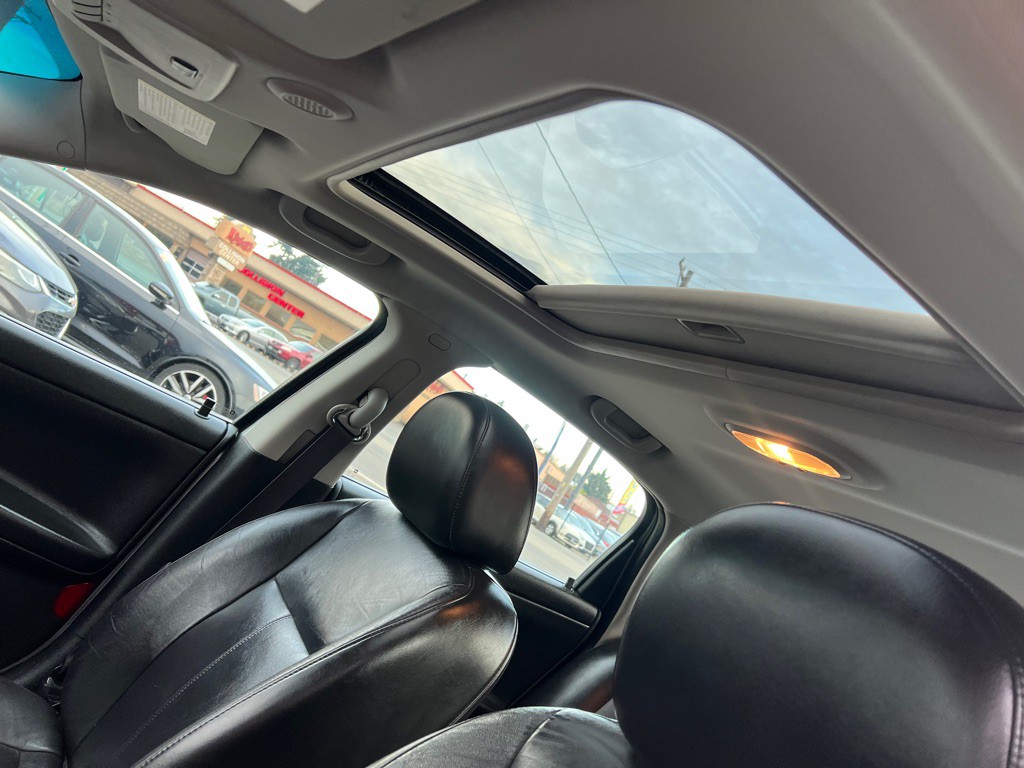 2012 Chevrolet Impala Image 13