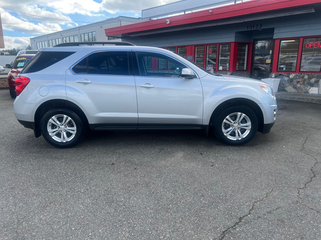 2012 Chevrolet Equinox Image 2