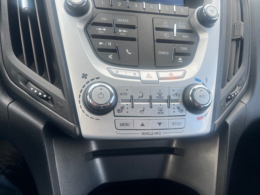 2012 Chevrolet Equinox Image 11