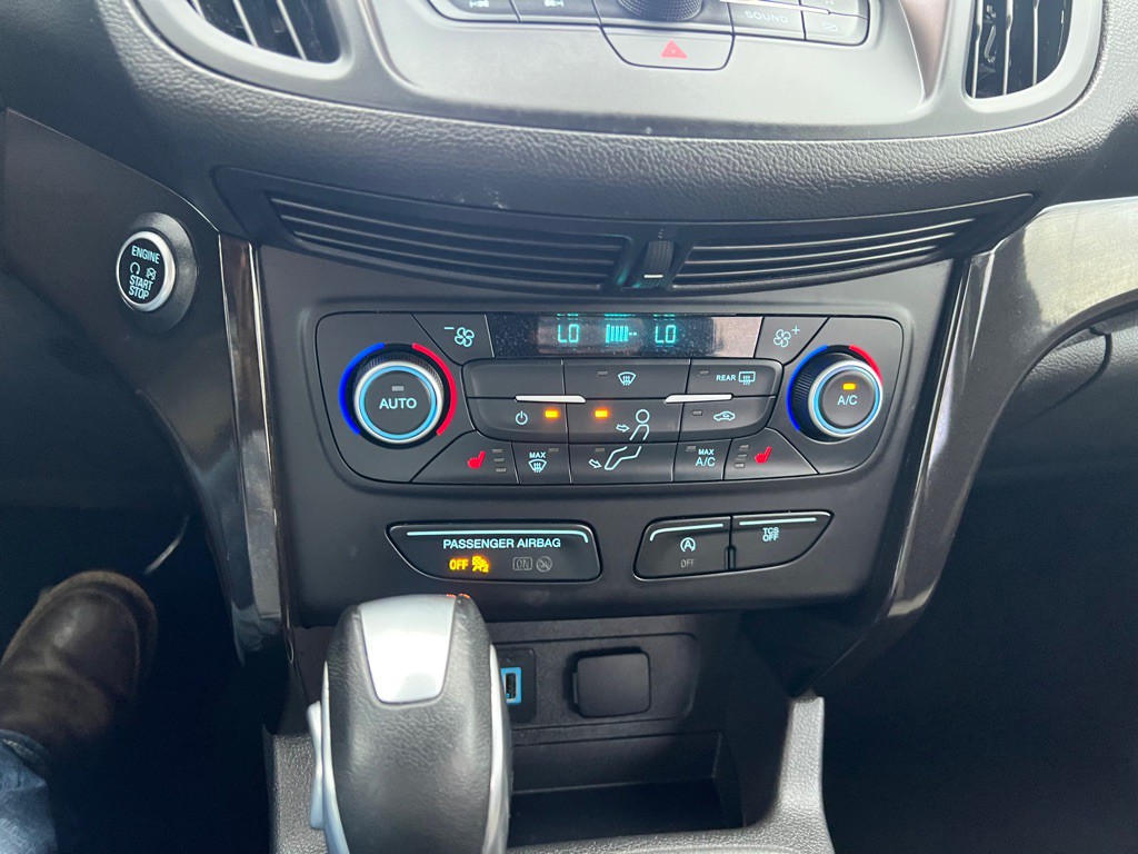 2019 Ford Escape Image 10
