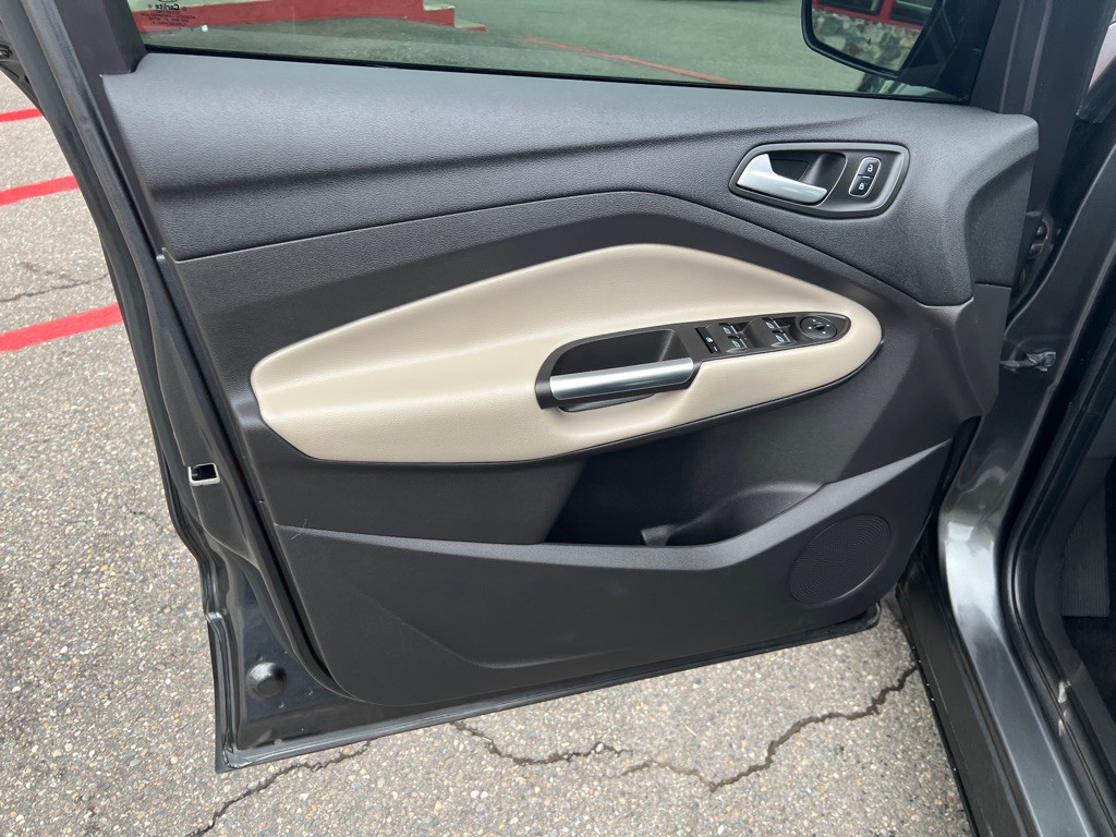 2019 Ford Escape Image 14