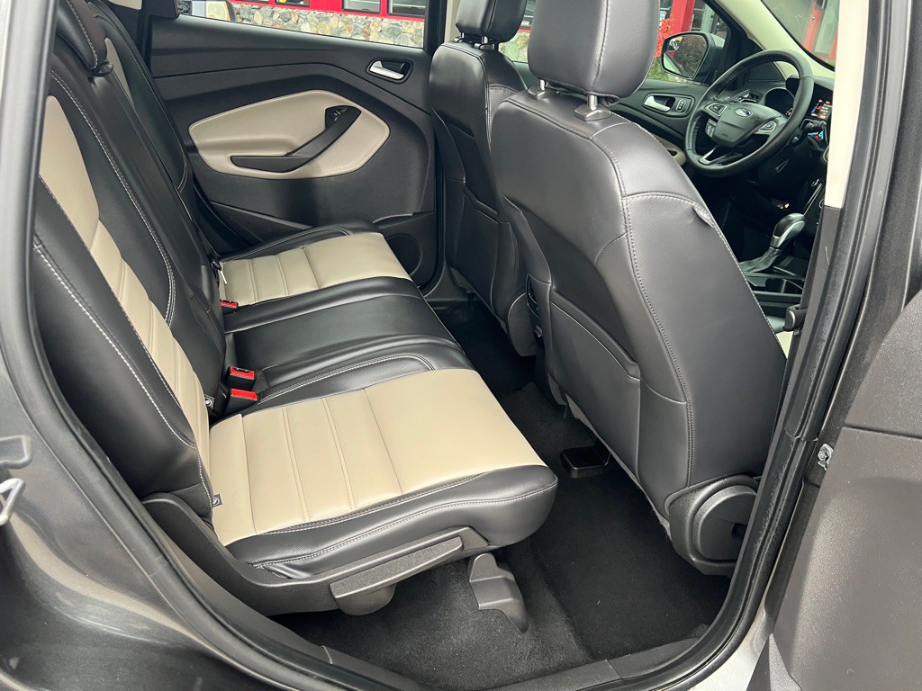 2019 Ford Escape Image 17