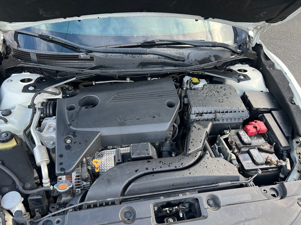 2017 Nissan Altima Image 6