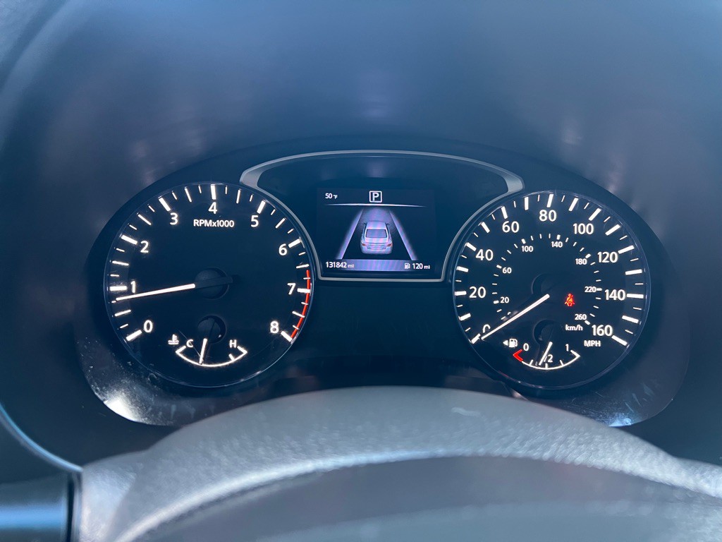 2017 Nissan Altima Image 11