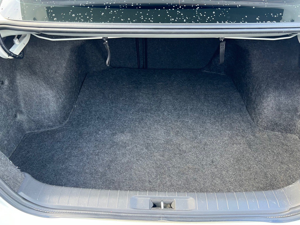 2017 Nissan Altima Image 18