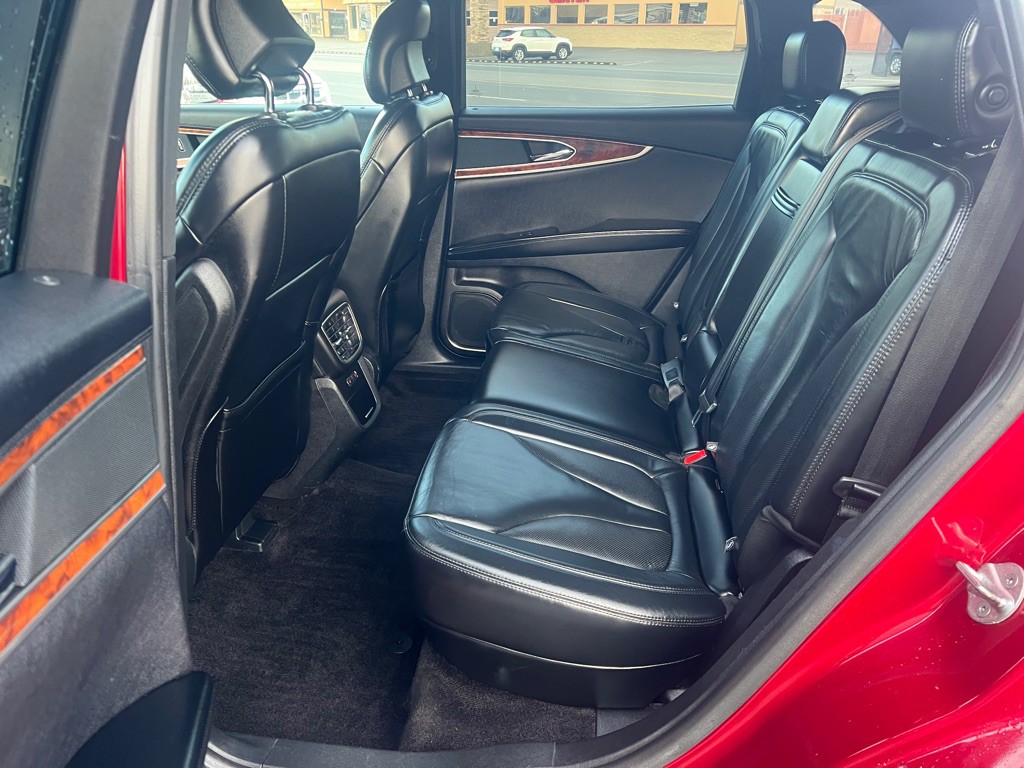 2017 Lincoln MKX Image 14