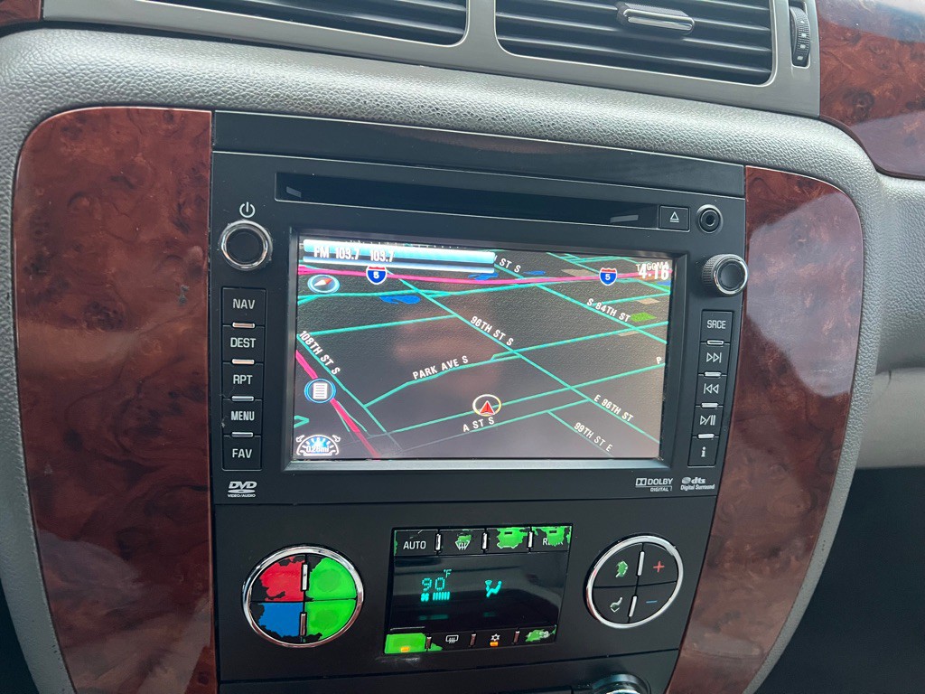 2013 Chevrolet Tahoe Image 10