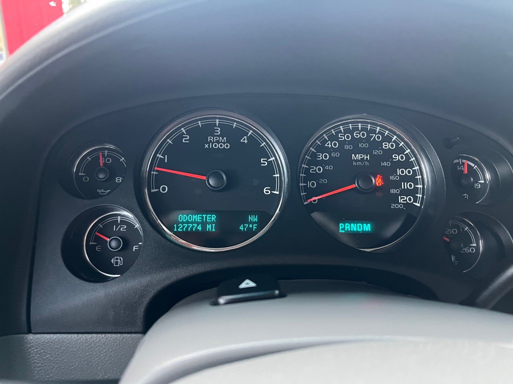 2013 Chevrolet Tahoe Image 12