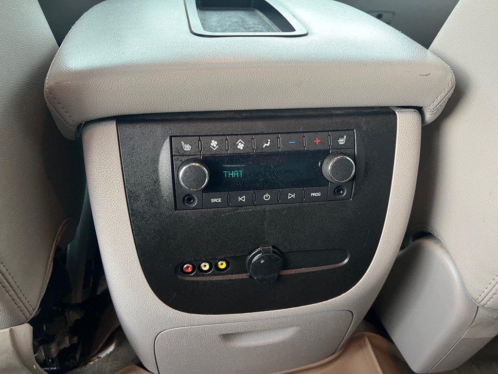 2013 Chevrolet Tahoe Image 18