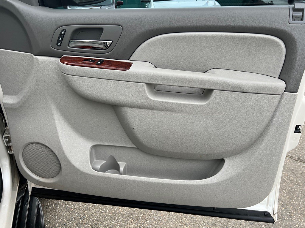 2013 Chevrolet Tahoe Image 24