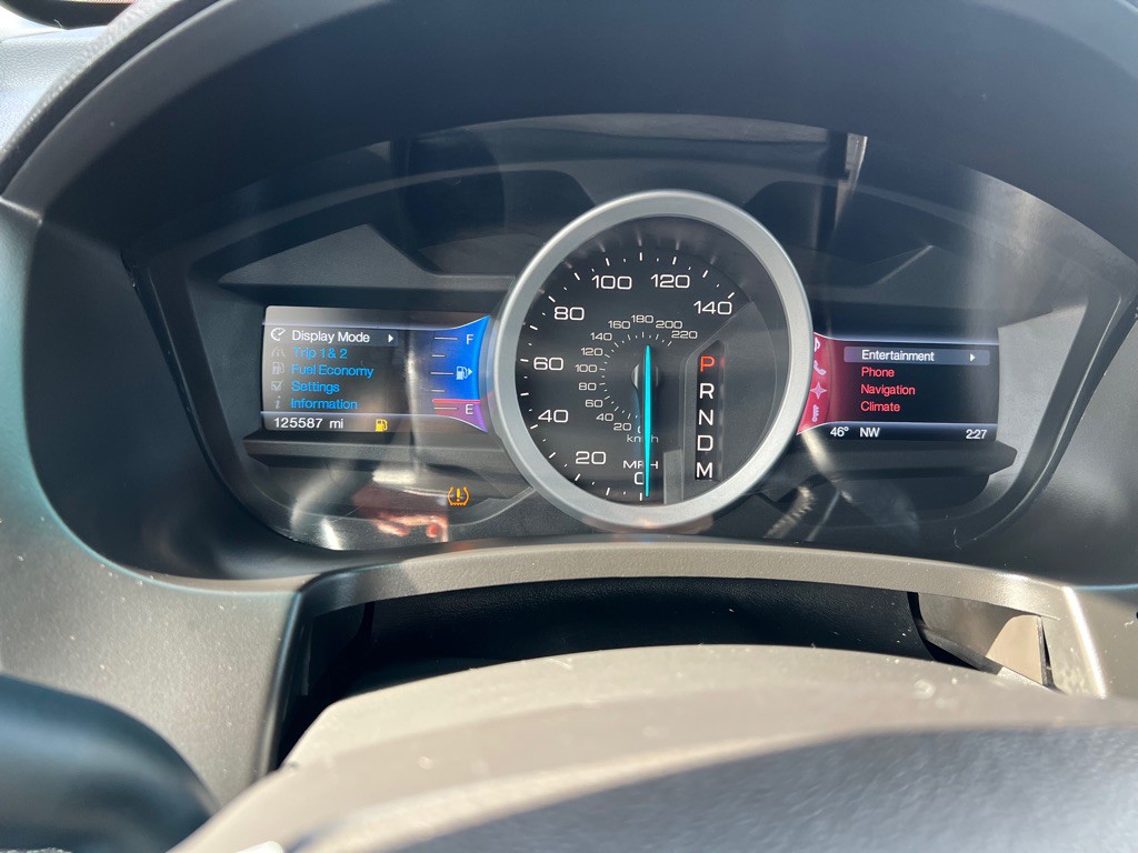 2013 Ford Explorer Image 12