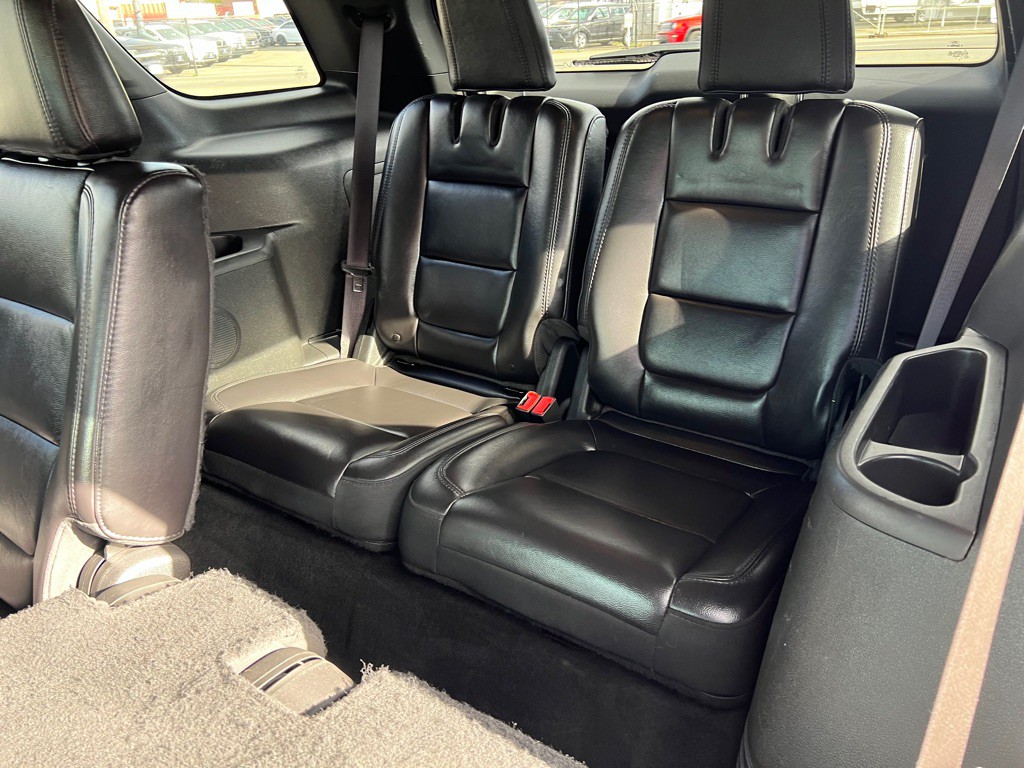 2013 Ford Explorer Image 16