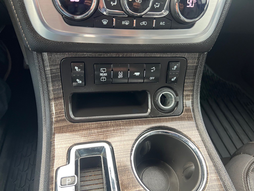 2014 GMC Acadia Image 10