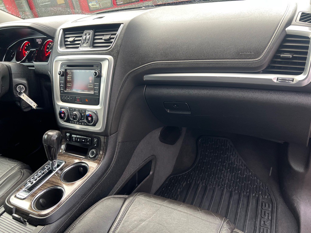 2014 GMC Acadia Image 21